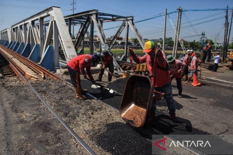 Himbauan pembatasan kendaraan melewati perlintasan Madukoro Raya