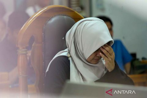 Penyuntik vaksin COVID-19 kosong divonis tiga bulan penjara