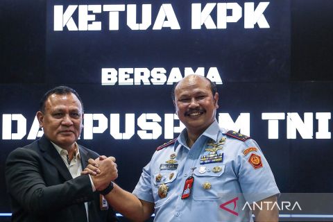Hendri Alfiandi menjadi tersangka kasus suap proyek di Basarnas