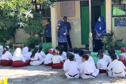 Minim siswa, Pemkot Solo akan gabungkan SD
