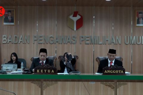KPU Kaltim terima sanksi teguran pelanggaran administrasi dari Bawaslu