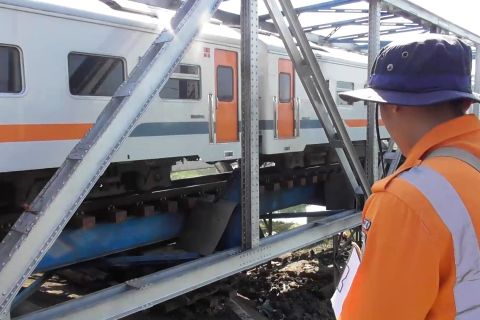 Selidiki kecelakaan KA Brantas, KNKT turunkan tiga tim investigasi