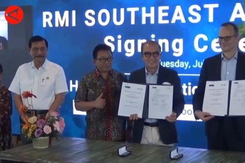 Transisi energi bersih, Luhut dukung program HEAL