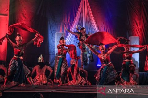 Pertunjukan wayang orang di Semarang