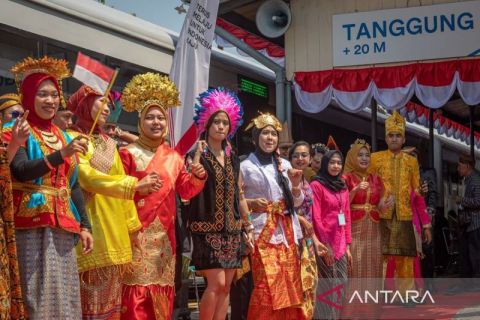 Memperingati 156 tahun perjalanan kereta api pertama di Indonesia