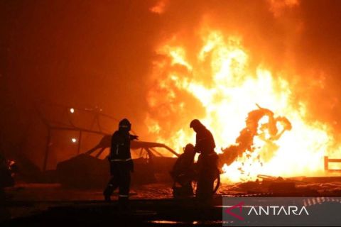 Kebakaran stasiun bahan bakar menewaskan 30 orang di Rusia