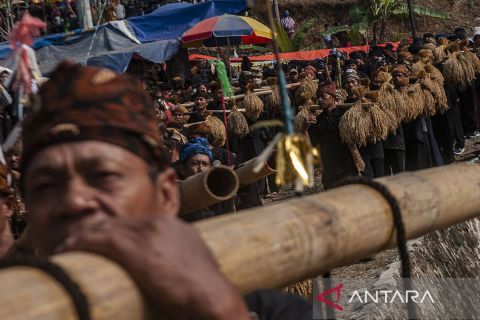 Tradisi Seren Taun Cisungsang