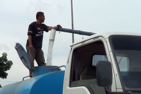 Kadar garam tinggi, distribusi air bersih di Banjarmasin terganggu