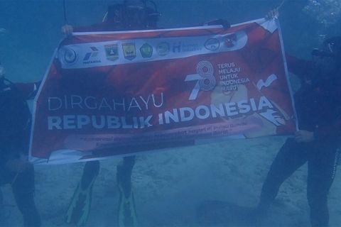 Perayaan HUT RI di Pulau Bando, surga bagi pecinta wisata survival