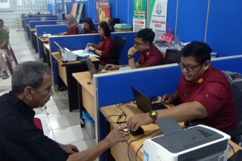 Kantor Imigrasi Padang layani jemput bola paspor di hari Sabtu