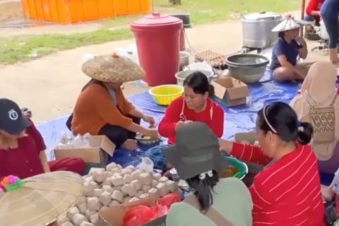 Pemkab utamakan bantuan logistik kebakaran 57 bangunan di Kutai Barat