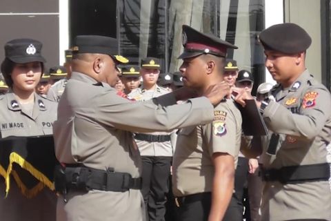 Polisi korban penembakan KKB diberi Kenaikan Pangkat Luar Biasa