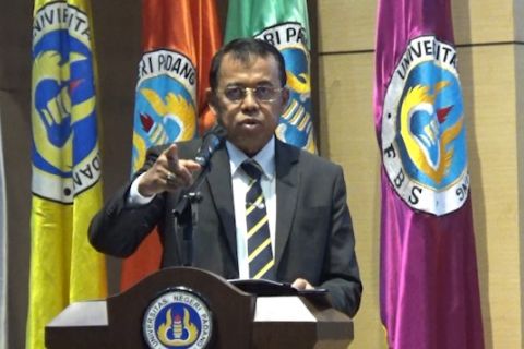 Rektor UNP tegas melarang perilaku LGBT di lingkungan kampus