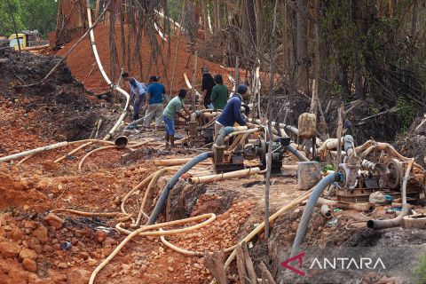 Warga tutup penambangan pasir ilegal