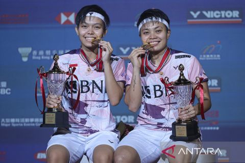 Apri/Fadia juara  Hong Kong Open 2023