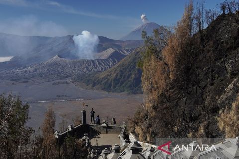 Wisata Gunung Bromo dibuka kembali