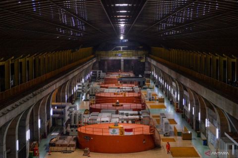 PLTA Cirata tulang punggung energi bersih di Jawa, Madura dan Bali