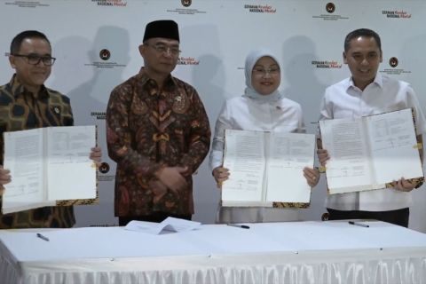 Pemerintah umumkan hari libur 2024 sebanyak 27 hari