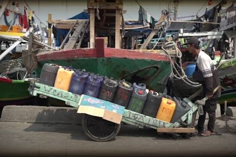 Penantian warga Muara Angke atas akses jaringan air bersih
