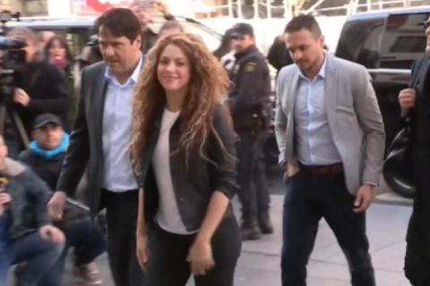 Didakwa gelapkan pajak, Shakira akan disidang di Barcelona November