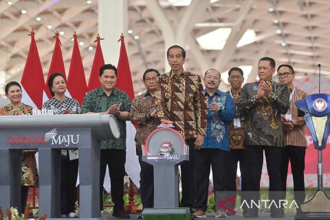 Kereta Cepat Jakarta-Bandung diresmikan