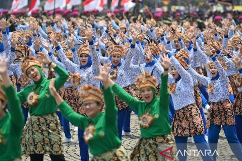 Antusiasme warga sambut HUT ke-78 TNI 