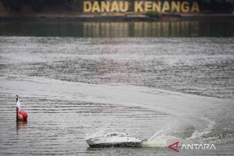 Kontes kapal cepat tak berawak nasional