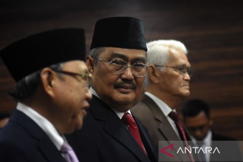 Pelantikan anggota Majelis Kehormatan Mahkamah Konstitusi