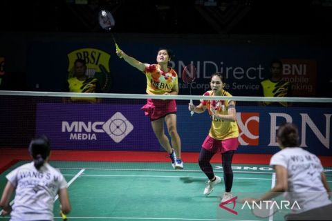 Lanny Tria Mayasari-Ribka Sugiarto melaju ke semifinal BNI Indonesia Masters II 2023