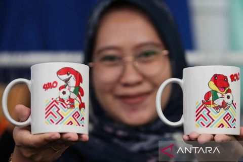 Suvenir Piala Dunia U-17