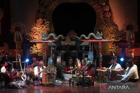 Kolaborasi musik Sunda-Bali di Konser Lokovasia