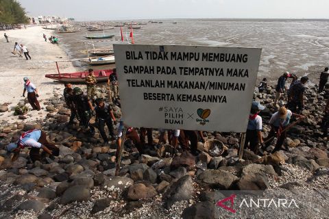 Lantamal V ciptakan kawasan wisata pesisir yang bersih dan nyaman
