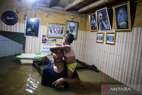 Banjir rendam permukiman di ibu kota Jakarta