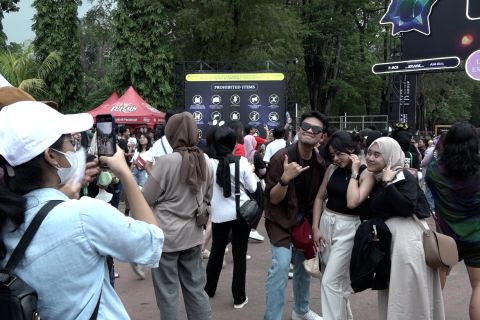 Antusiasme penggemar jelang konser Coldplay
