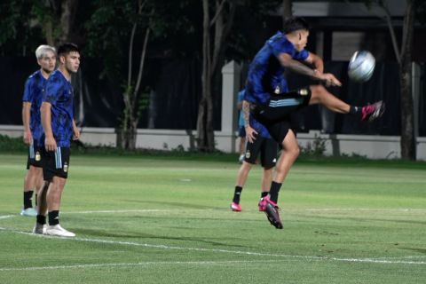 Latihan Timnas Argentina U-17 jelang perebutan tempat ketiga