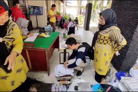 ASN di Padang Timur kumpulkan sampah kurangi kerusakan lingkungan