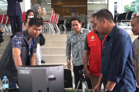 Pastikan tidak ada joki, Pj Gubernur Bey tinjau seleksi CASN Nakes
