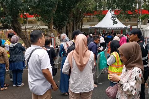 Tak kebagian tiket final, warga tetap antusias saksikan semifinal U-17