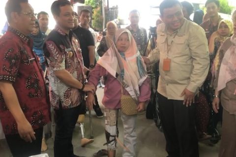 Kemensos berikan bantuan kepada penyandang disabilitas Rp305 juta