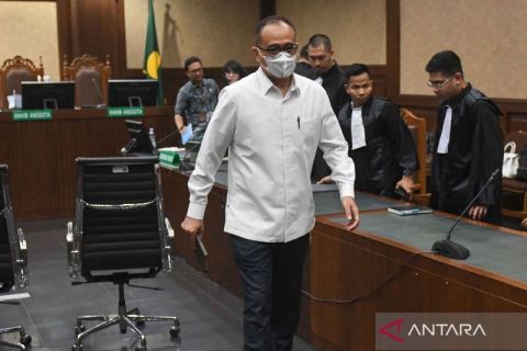 Rafael Alun Trisambodo dituntut 14 tahun penjara