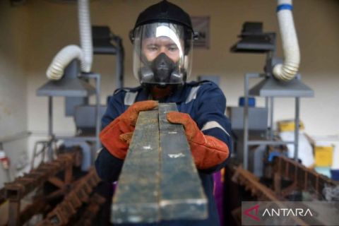 Uji coba TPS3R Mekarwangi daur ulang sampah plastik