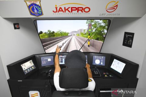 Begini standar operasi masinis LRT Jakarta