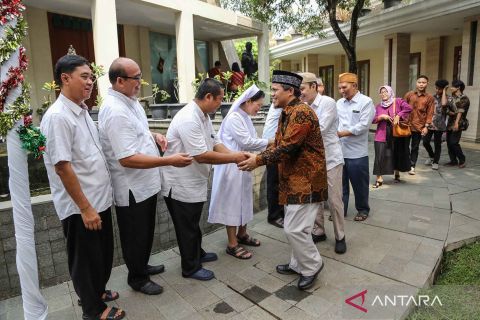 Safari lintas agama dan kepercayaan pada perayaan Natal