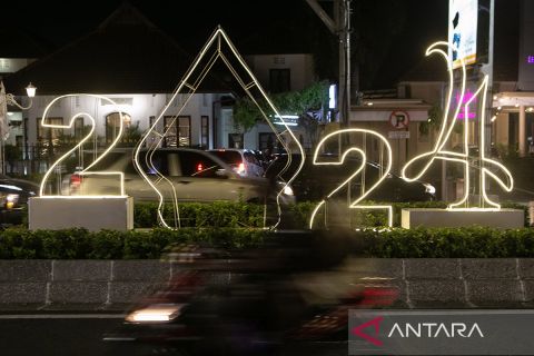 Yogyakarta berhias sambut perayaan Tahun Baru 2024