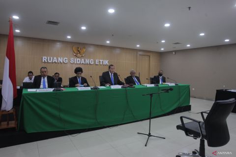 Putusan sidang kasus pelanggaran etik Firli Bahuri