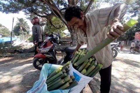 Pedagang Bambu musiman mulai berjualan di Kota Palu jelang Natal