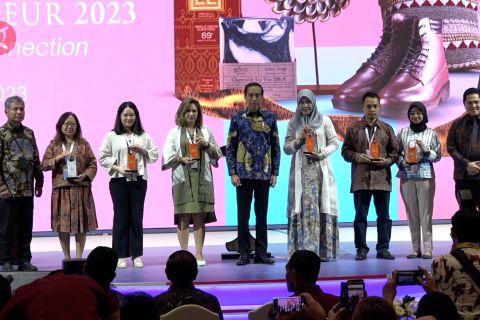 Presiden Jokowi minta kredit perbankan untuk UMKM dipermudah