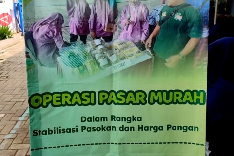 Cegah lonjakan harga jelang Natal, Pekalongan gelar pasar murah