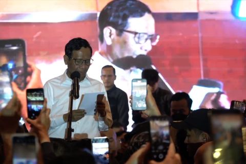 Pembuktian tersangka KPK kerap kurang bukti, ini komitmen Mahfud MD