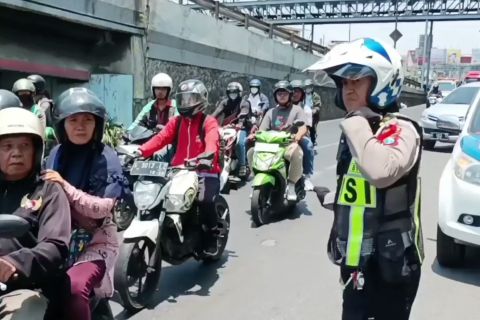 Polrestabes Surabaya sekat 12 lokasi perbatasan di malam tahun baru